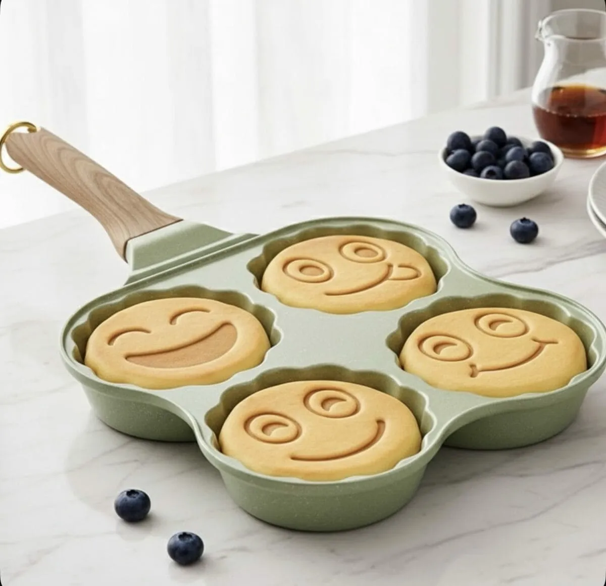 Poêle Multi-Moules 4 Smiley – Antiadhrente & Parfaite pour Petit Déjeuner – Image 2