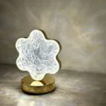 Lampe de Table Décorative Rechargeable – Forme Fleur – Image 2