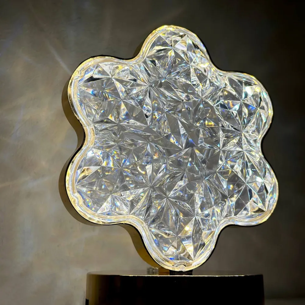 Lampe de Table Décorative Rechargeable – Forme Fleur – Image 4